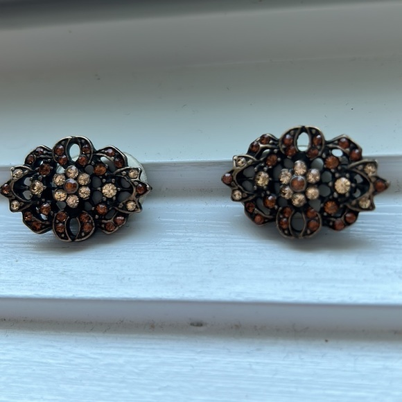 Vintage Bronzed Art Deco Inspired Clip On Earrings - Picture 3 of 6